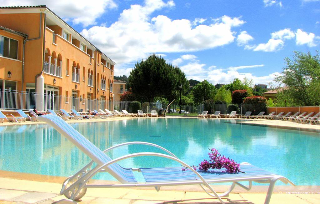Apart-hotel Odalys La Licorne De Haute Provence